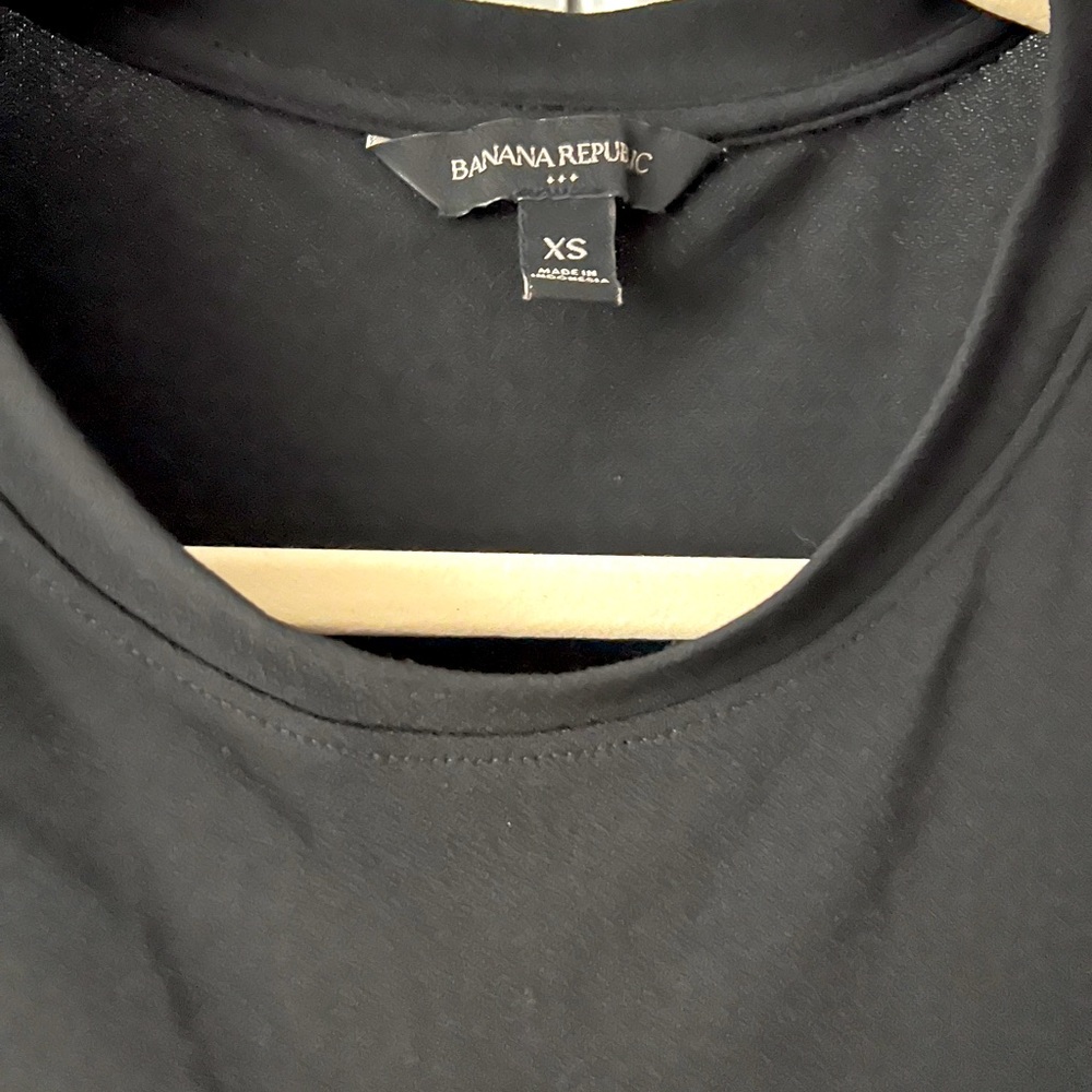 Banana Republic Black Tank